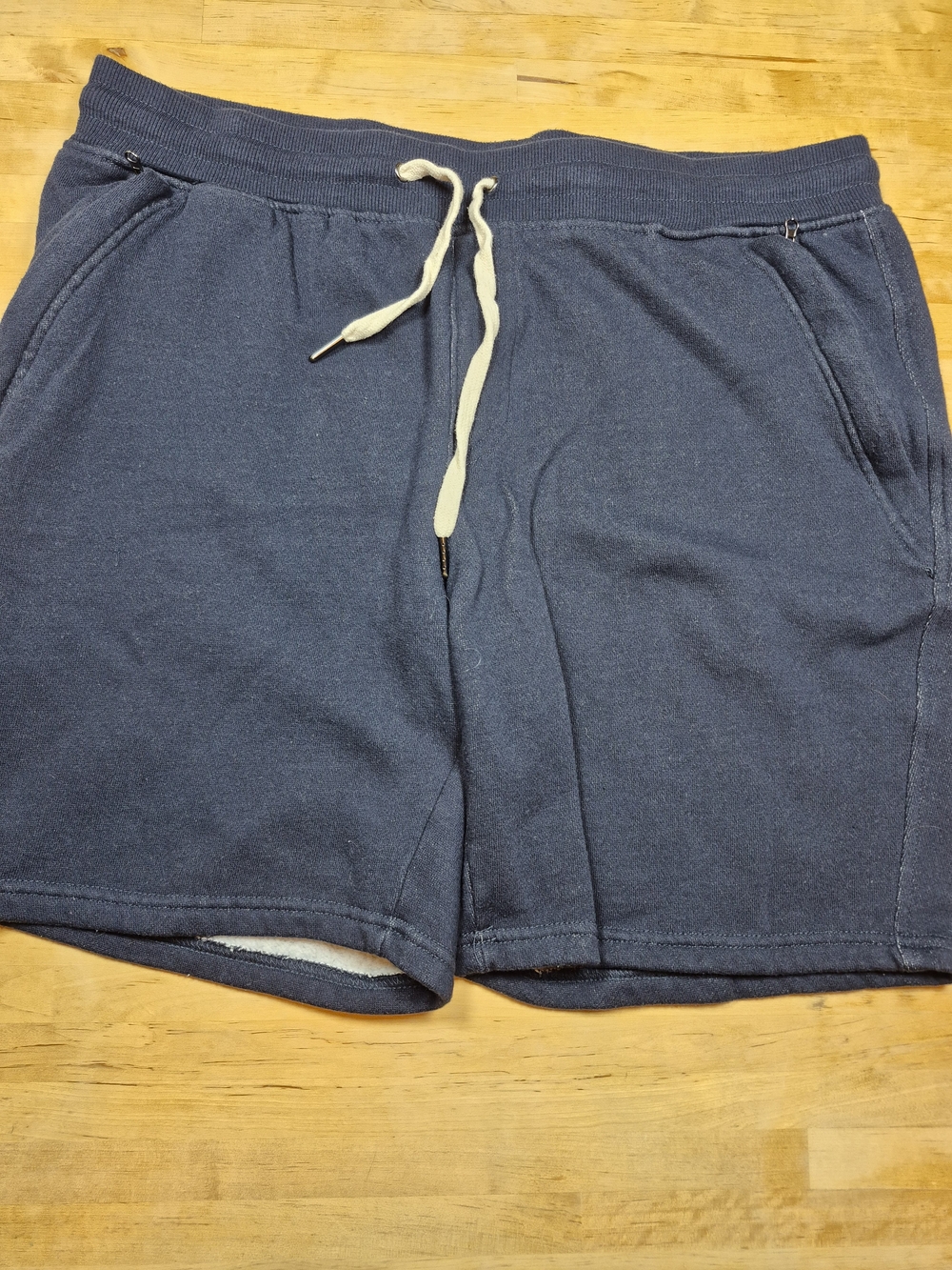 Men's Athletic Drawstring Shorts in Navy with Contrast Cream Cord